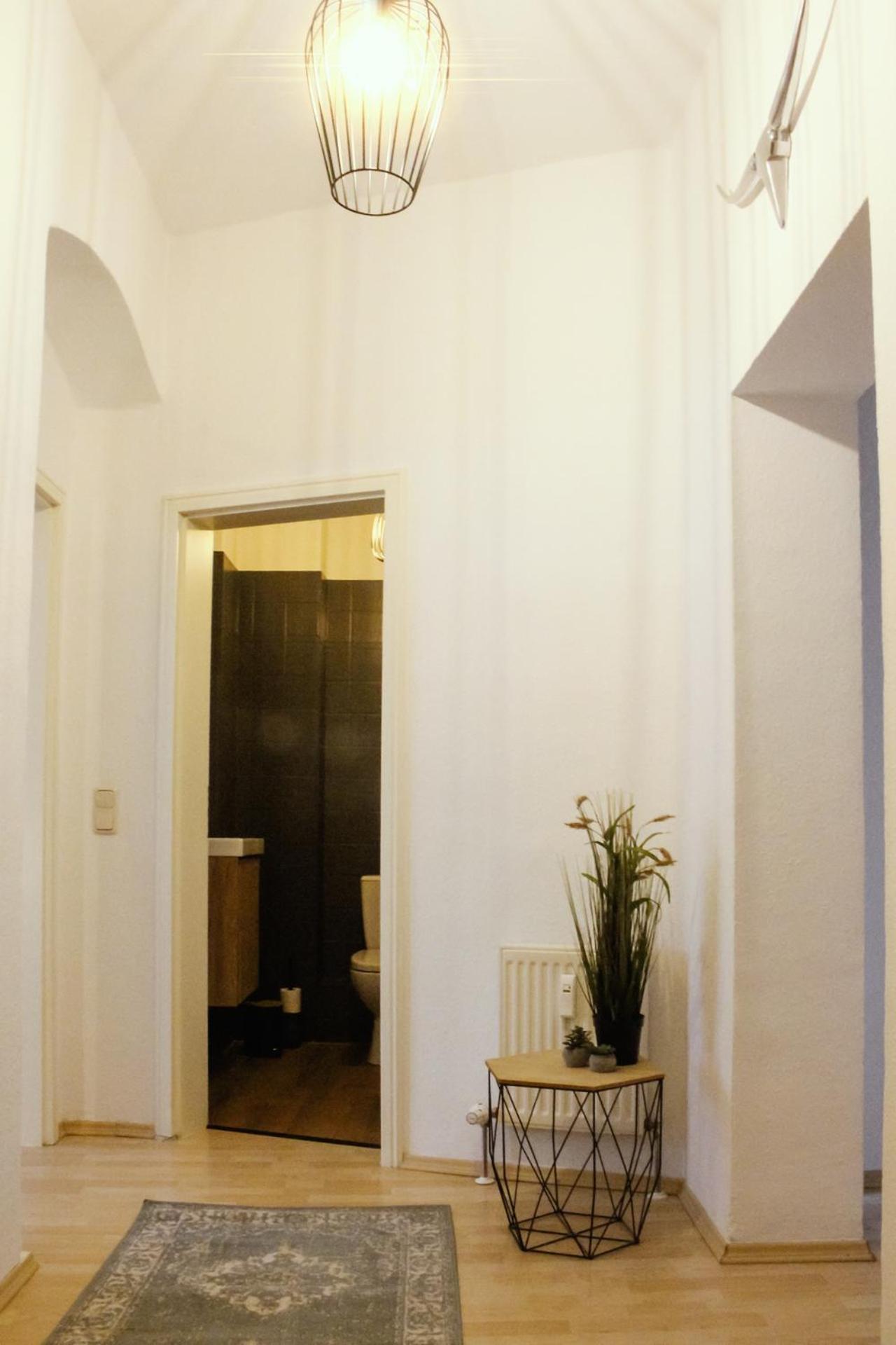 Nuwilu One - Apartment Mit Balkon Im Herzen Erfurts - Magenta Tv- Netflix - Disney Exterior foto